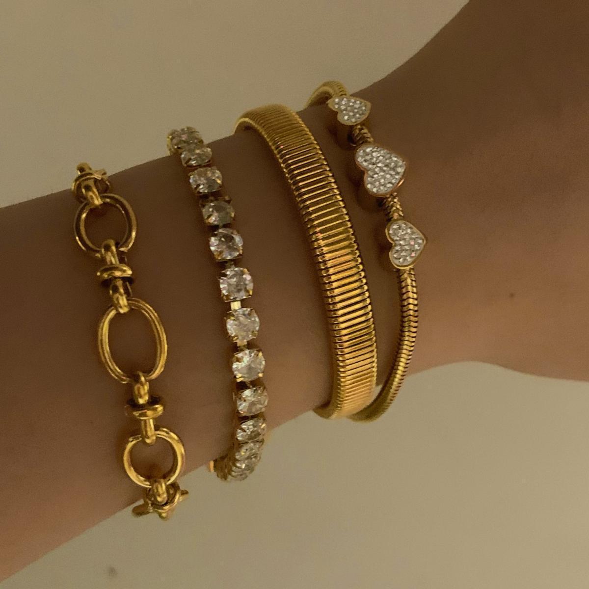 Retro Crystal Heart Shaped Bracelet | Daily Wear