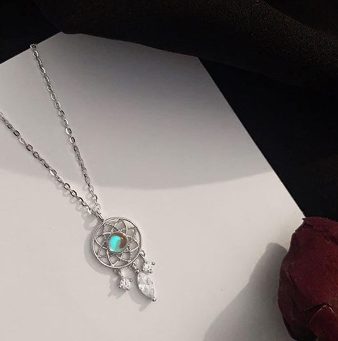 Retro Dream Catcher Pendant Necklace | Daily Wear