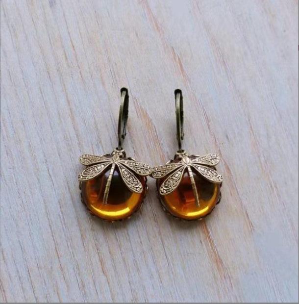 Fashion Retro Small Dragonfly Pattern Earrings Champagne