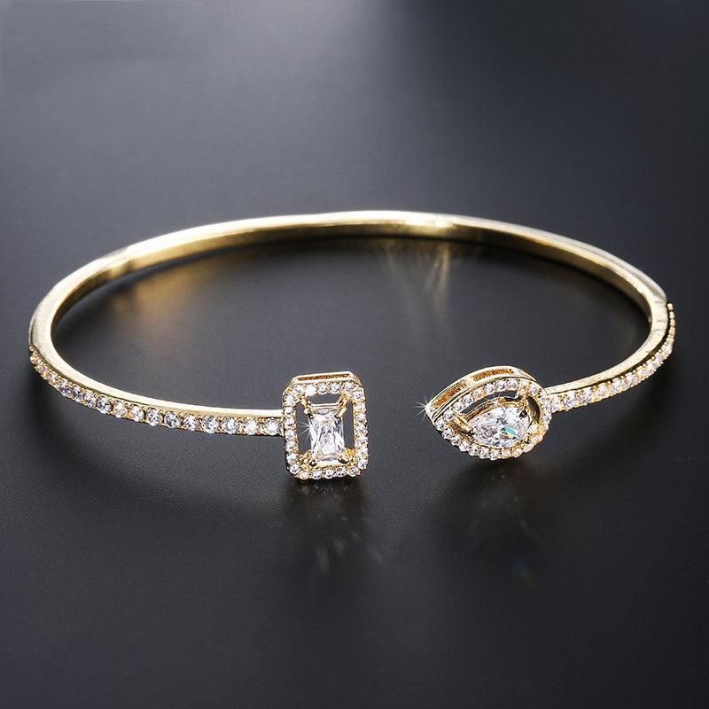 Exquisite Bracelet with Micro Inlaid AAA Zircon | Daily Wear Gold