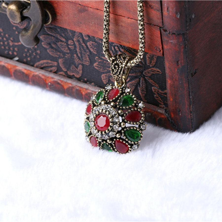 Antique Wedding Set | Wedding Collection