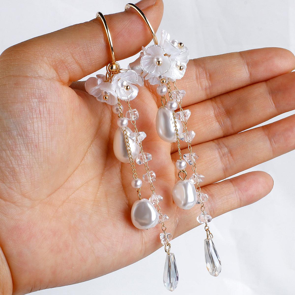 Korean White Flower Pearl Earrings