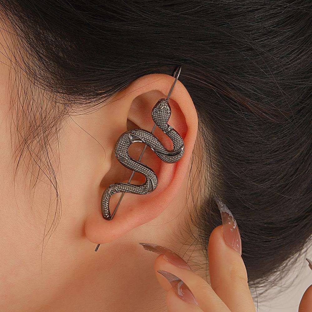 Snakes Ear Hanging - Fashion Wear