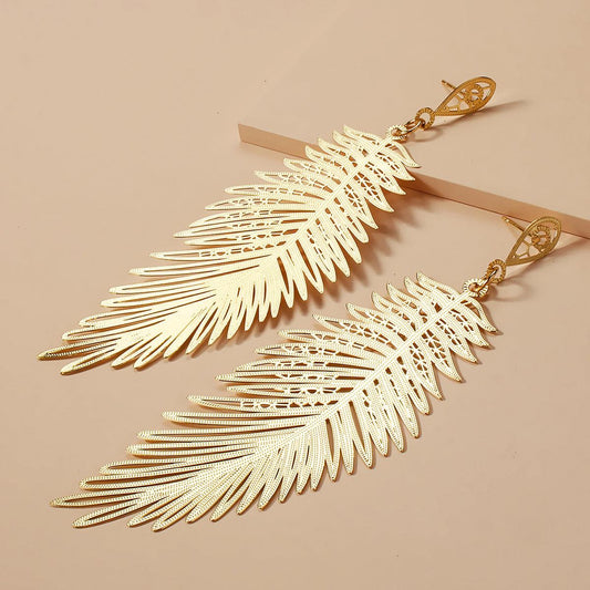 Simple Hollow Leaf Earrings | 2025 Golden