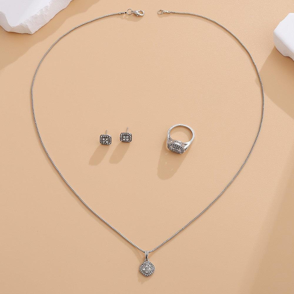Engagement Three-piece Set | Wedding Jewelry