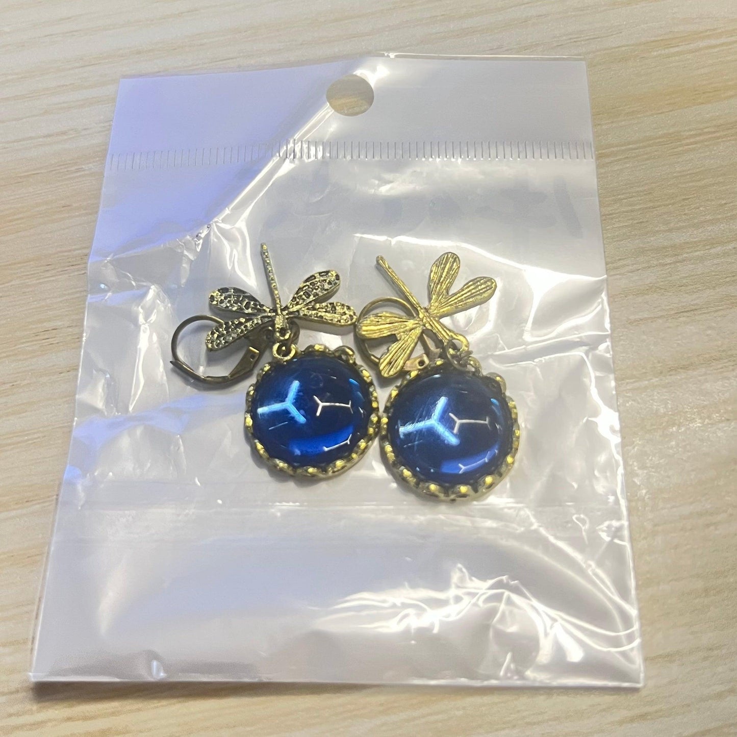Hanging Vintage Dragonfly Pendant Earring | Daily Wear Gray Blue