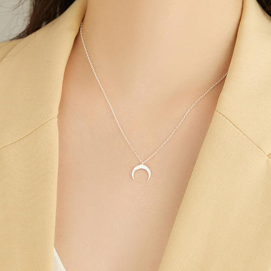 Moon Pendant Clavicle Chain In Sterling Silver | Daily Wear