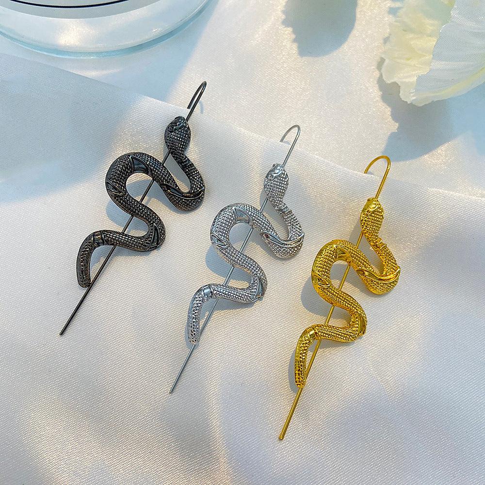 Snakes Ear Hanging - Fashion Wear